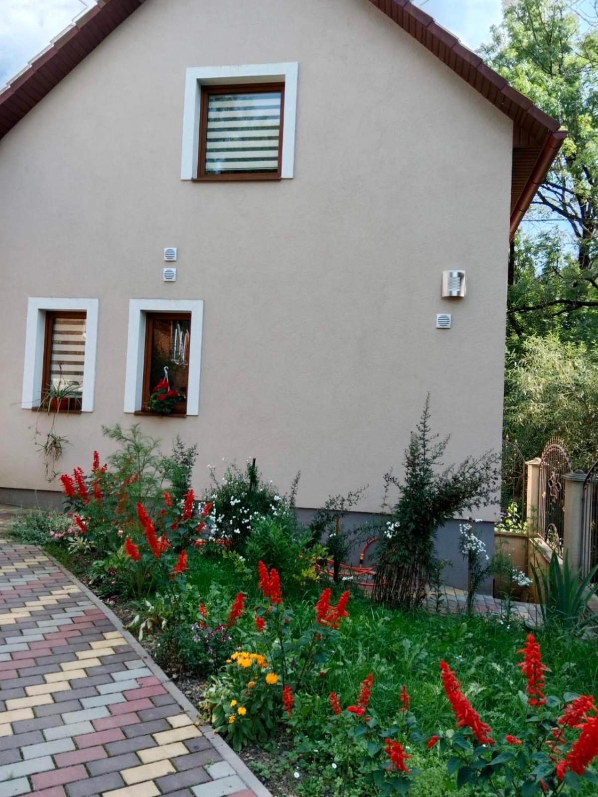 Cottage house 포도보베츠 외부 사진